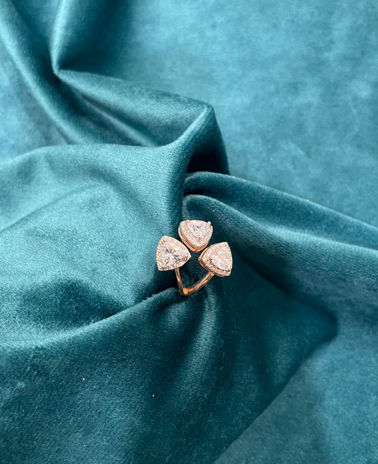 Rings 225